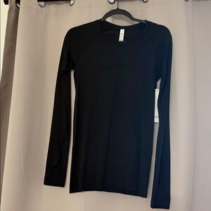 Lululemon New Black Long Sleeve Top